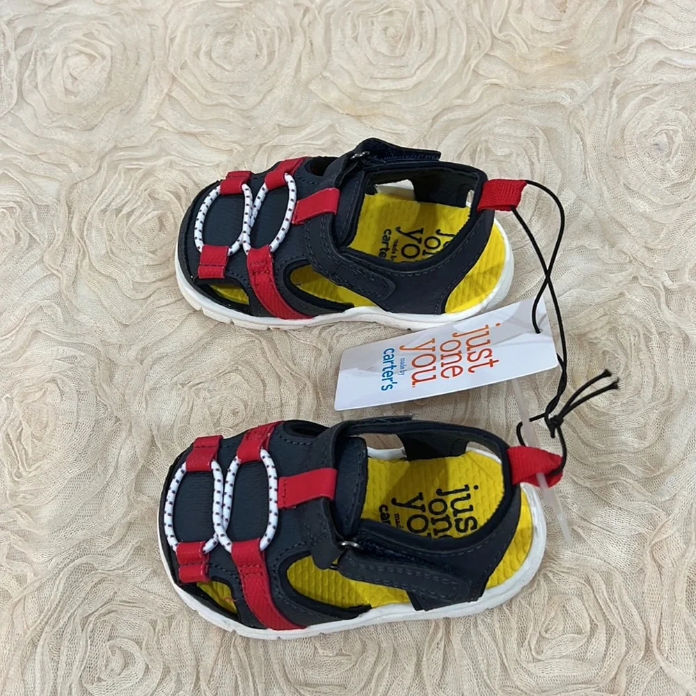 Carters Red White & Blue infant sandals size 3 💥Any3for $25
